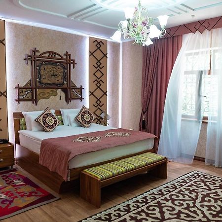 Gоlden Dragon Villa Hotel Biškek Exteriér fotografie