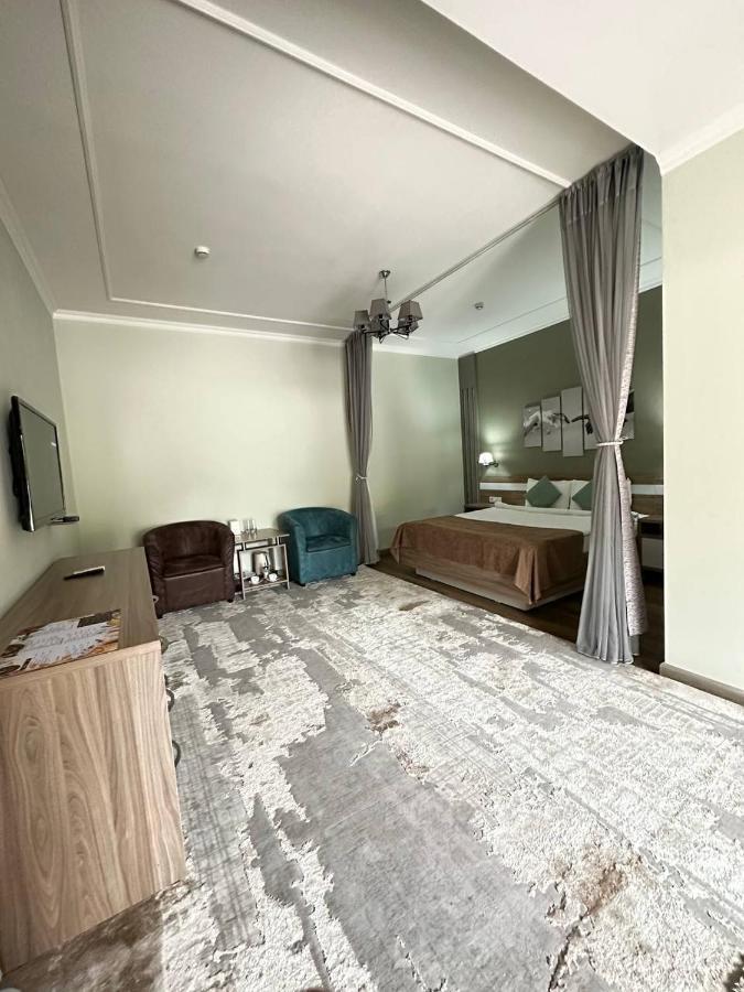 Gоlden Dragon Villa Hotel Biškek Exteriér fotografie