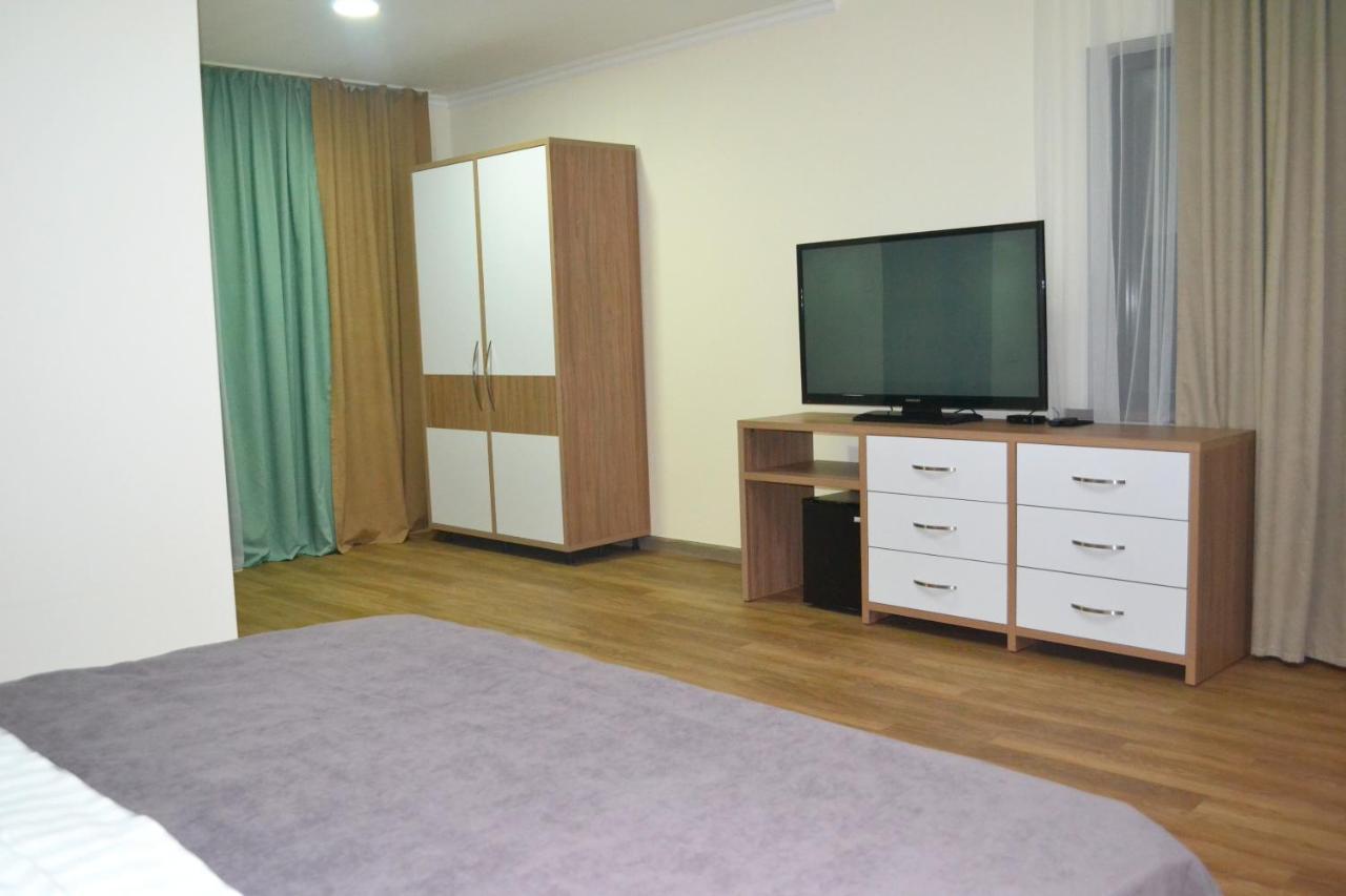 Gоlden Dragon Villa Hotel Biškek Exteriér fotografie